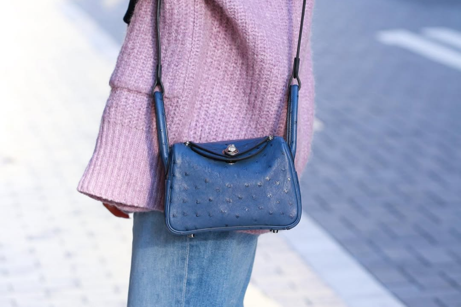 How to Sell Your Hermès Mini Lindy for the Best Price? Resale Value & Tips for 2025